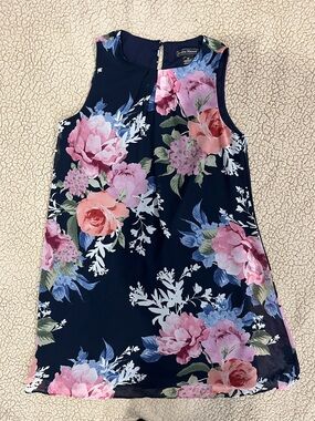 Jessica Howard Sleeveless Chiffon Navy Dress With Floral Accents Size 8 Petite